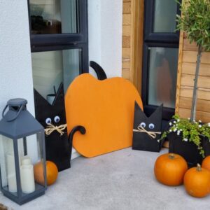 Wooden Halloween decorations two cats and pumpkin